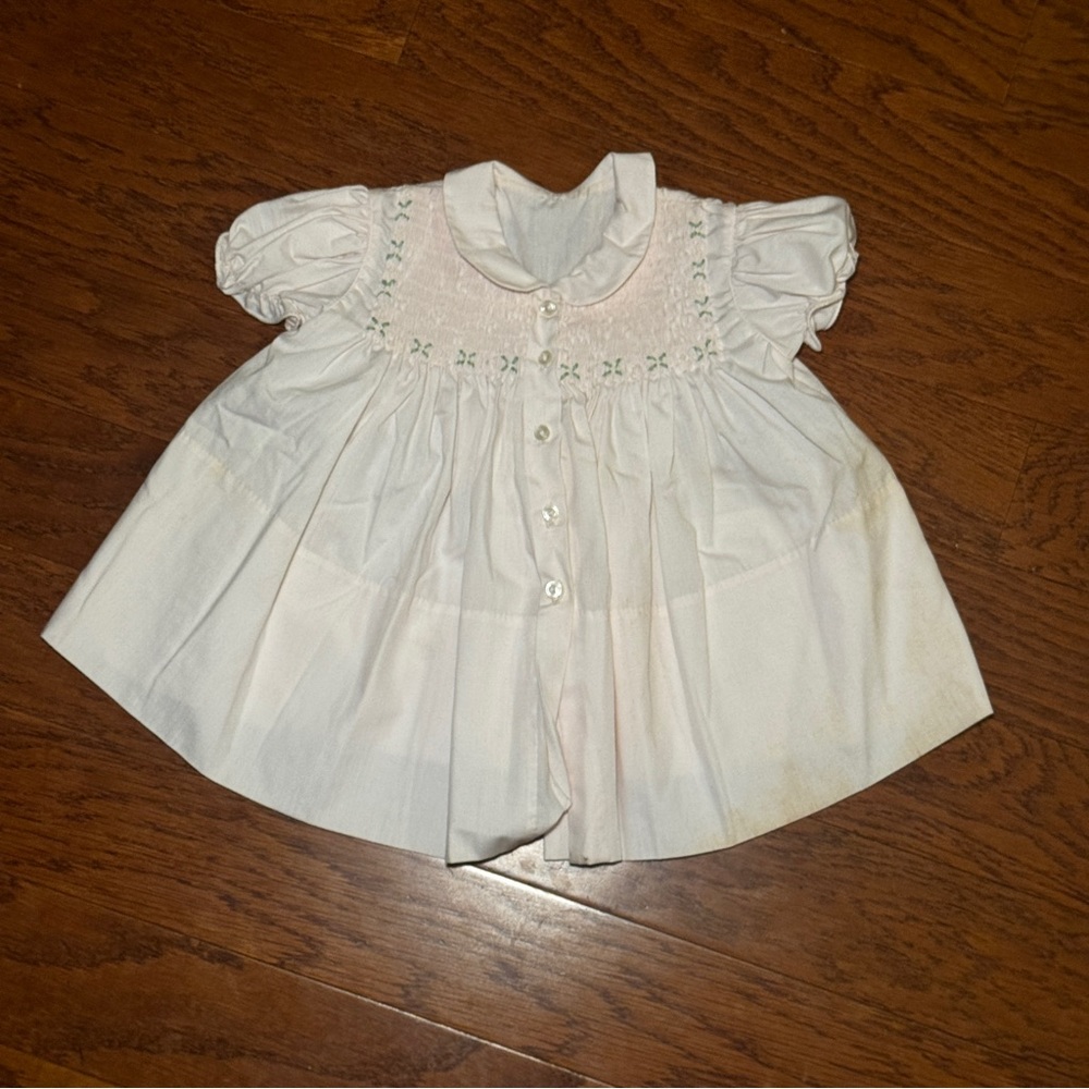 Vintage 1980s Baby Pink Smocked Dress Size 3-6 Months